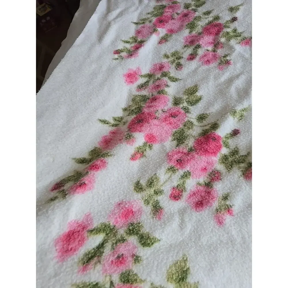 VTG‎ White Pink Floral Fleece Cottagecore Tapestry Afghan Throw Blanket 83